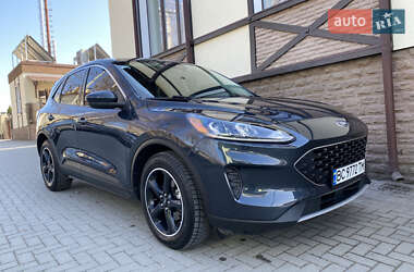 Внедорожник / Кроссовер Ford Escape 2022 в 