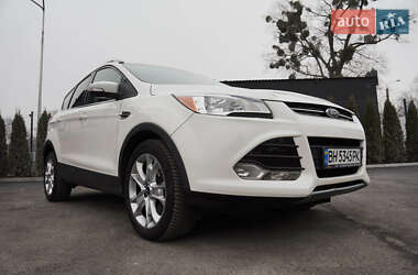 Внедорожник / Кроссовер Ford Escape 2015 в 