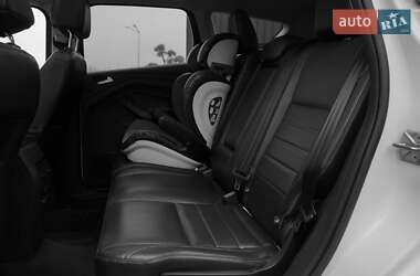 Внедорожник / Кроссовер Ford Escape 2015 в 
