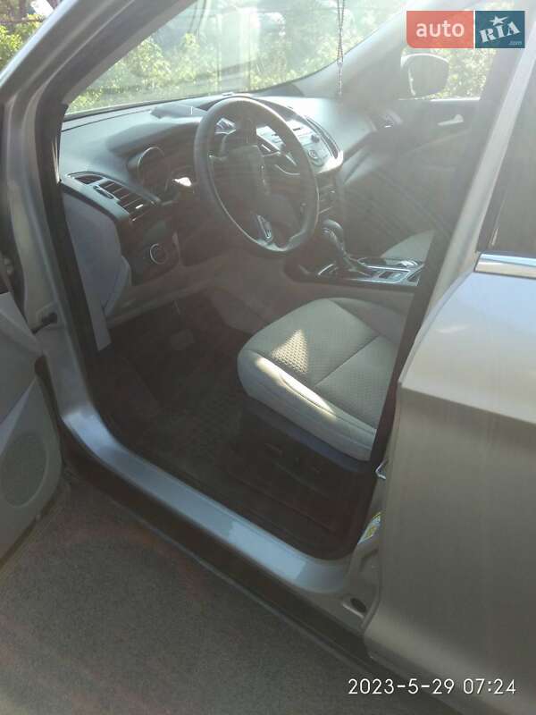 Внедорожник / Кроссовер Ford Escape 2018 в Львове