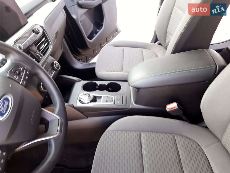 Внедорожник / Кроссовер Ford Escape 2020 в Запорожье