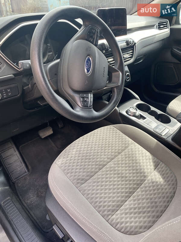 Внедорожник / Кроссовер Ford Escape 2020 в Запорожье
