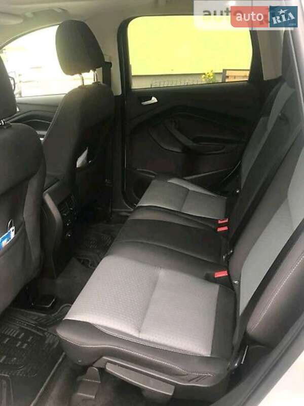 Внедорожник / Кроссовер Ford Escape 2017 в Самборе