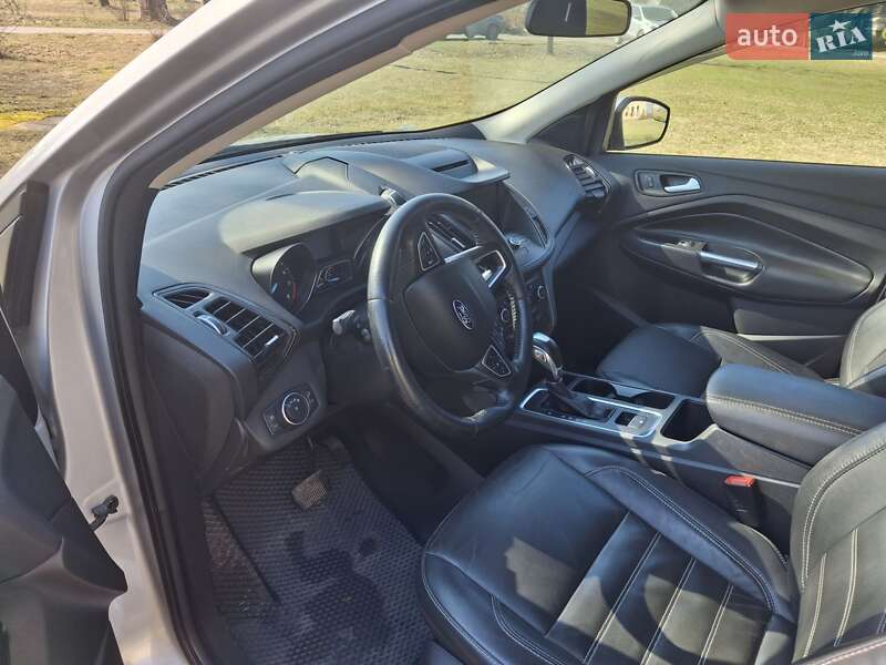 Внедорожник / Кроссовер Ford Escape 2018 в Изяславе