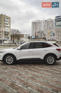 Внедорожник / Кроссовер Ford Escape 2020 в Харькове