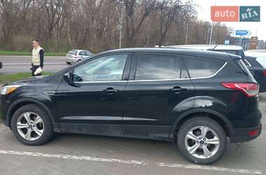 Внедорожник / Кроссовер Ford Escape 2012 в 