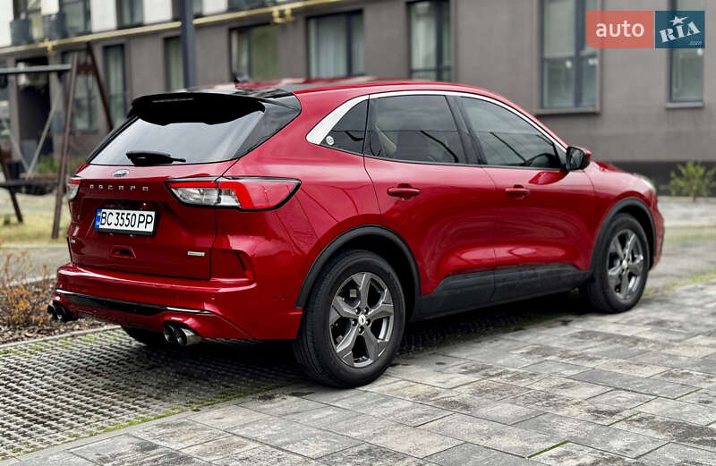 Позашляховик / Кросовер Ford Escape 2019 в Львові