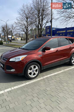 Внедорожник / Кроссовер Ford Escape 2015 в Хмельницком