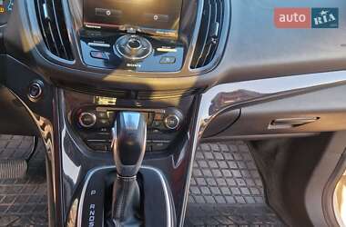 Внедорожник / Кроссовер Ford Escape 2013 в 