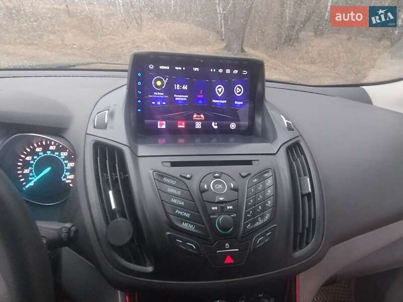 Внедорожник / Кроссовер Ford Escape 2014 в Чернигове