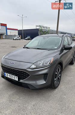 Внедорожник / Кроссовер Ford Escape 2021 в Чернигове