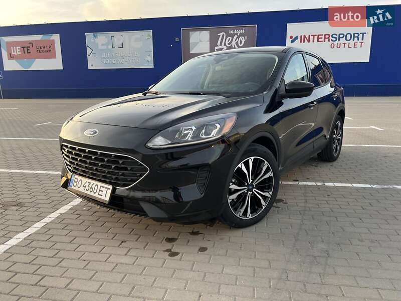 Внедорожник / Кроссовер Ford Escape 2021 в Тернополе