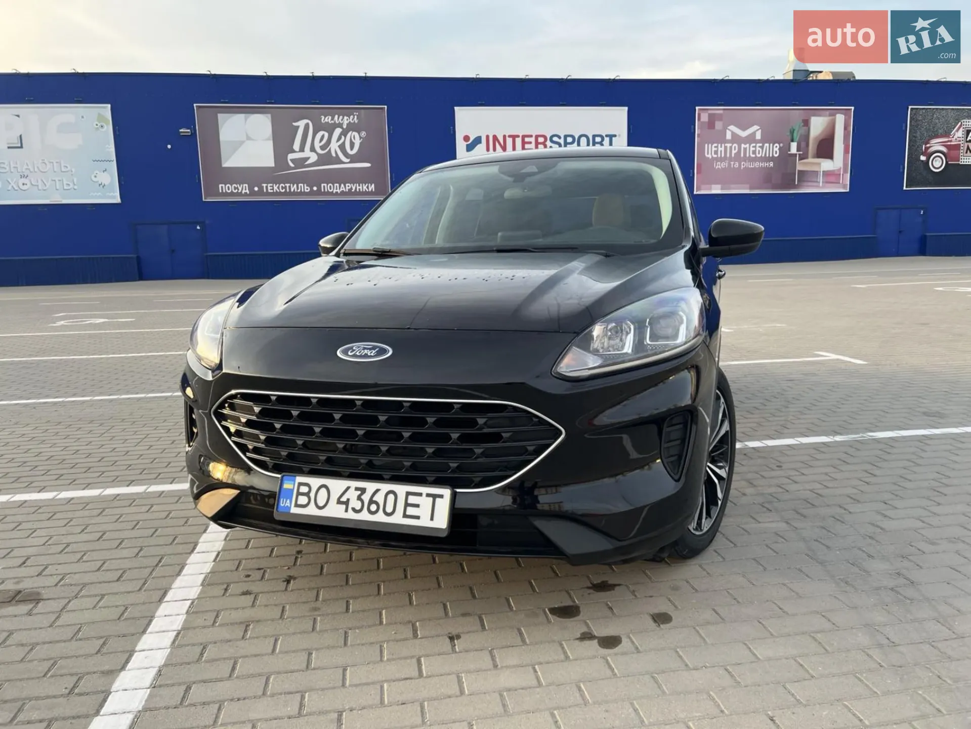 2021 Ford Escape - фото 1