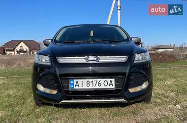 Внедорожник / Кроссовер Ford Escape 2015 в 