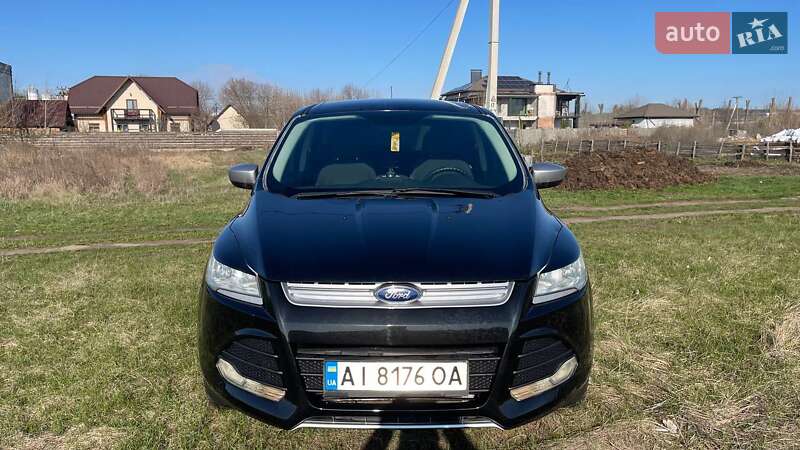 Внедорожник / Кроссовер Ford Escape 2015 в 