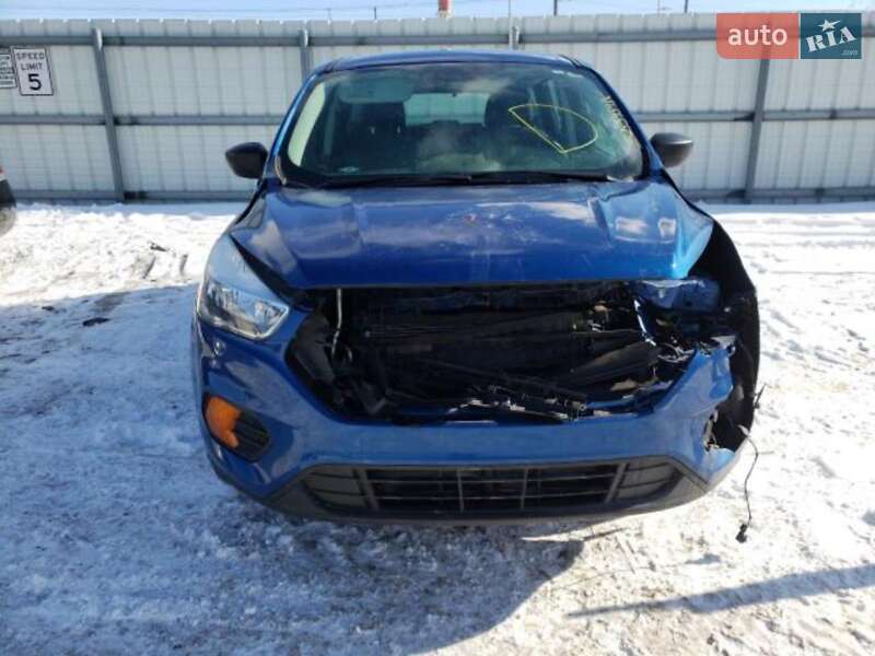 Внедорожник / Кроссовер Ford Escape 2016 в Львове