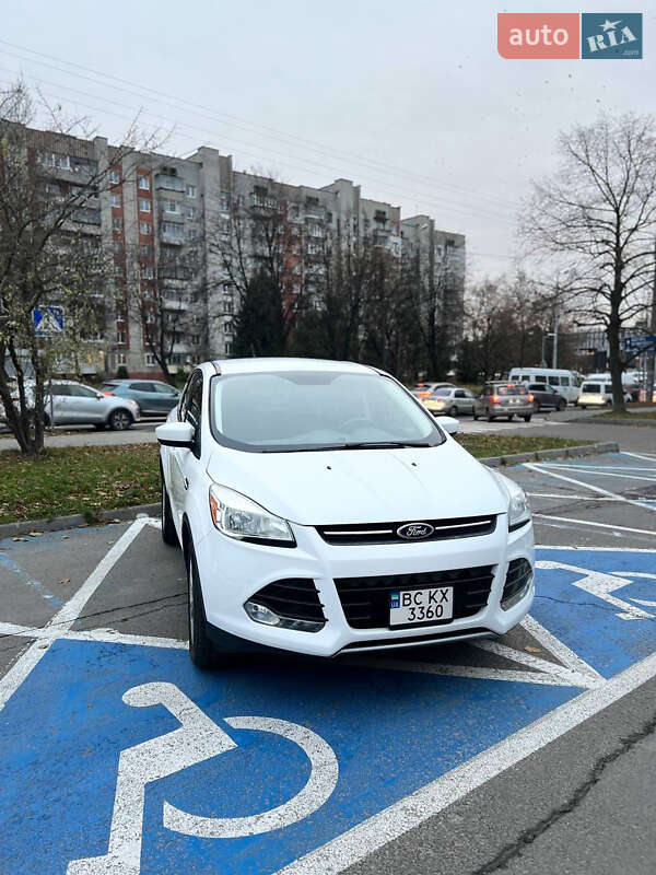 Позашляховик / Кросовер Ford Escape 2016 в Львові