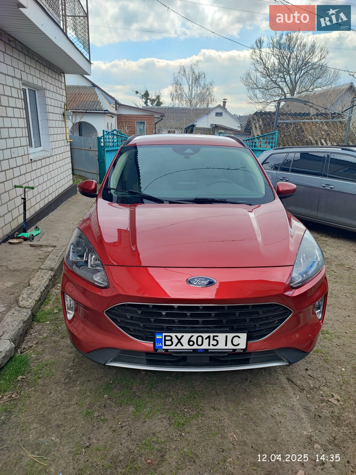 2020 Ford Escape - фото 1