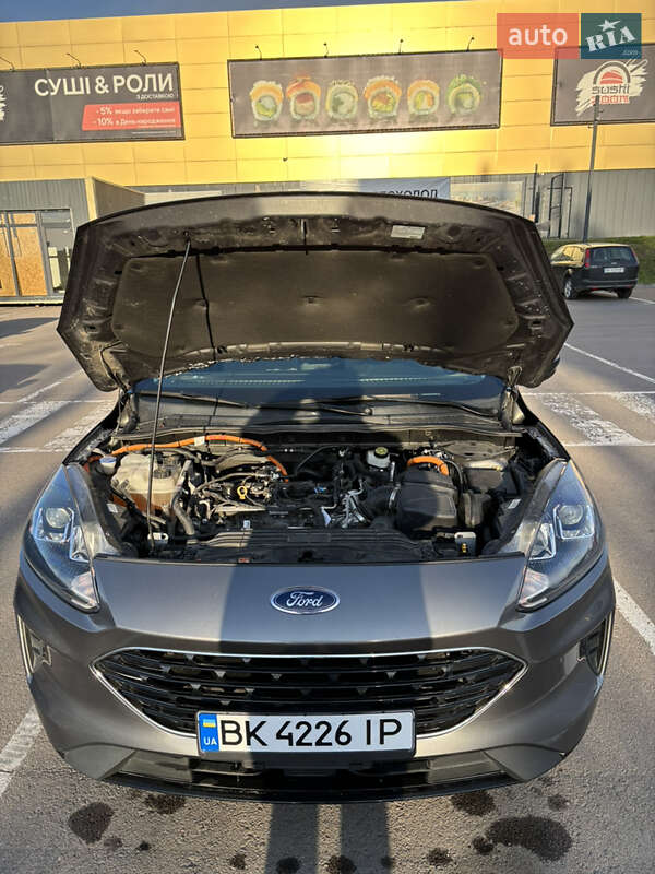 Внедорожник / Кроссовер Ford Escape 2021 в Ровно