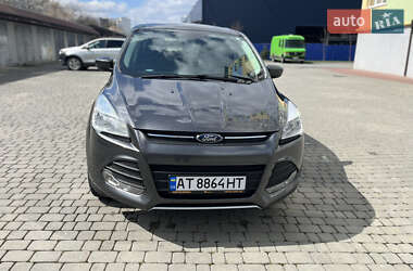 Внедорожник / Кроссовер Ford Escape 2015 в 