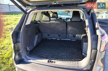 Внедорожник / Кроссовер Ford Escape 2017 в Луцке