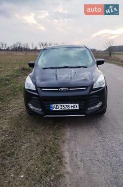 Внедорожник / Кроссовер Ford Escape 2014 в 