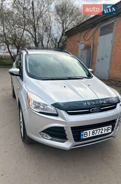 Внедорожник / Кроссовер Ford Escape 2013 в 