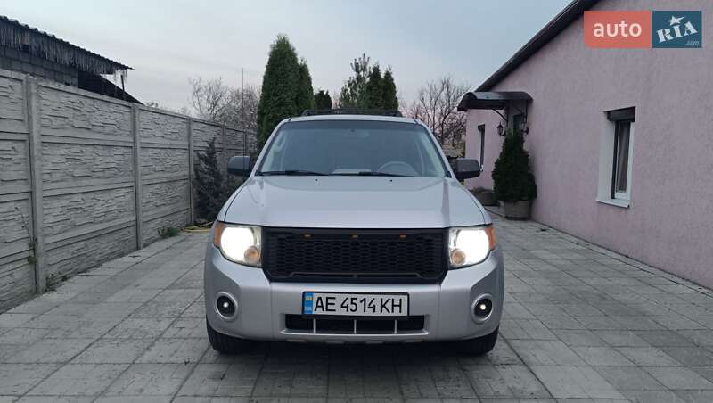 Внедорожник / Кроссовер Ford Escape 2010 в 