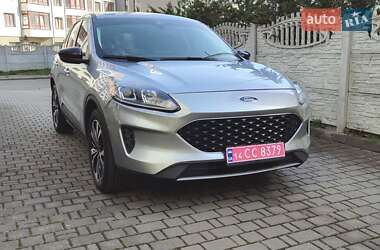 Внедорожник / Кроссовер Ford Escape 2022 в 