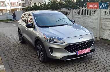 Внедорожник / Кроссовер Ford Escape 2022 в 