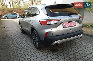 Внедорожник / Кроссовер Ford Escape 2022 в 