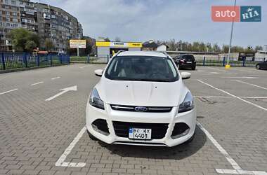 Внедорожник / Кроссовер Ford Escape 2014 в 