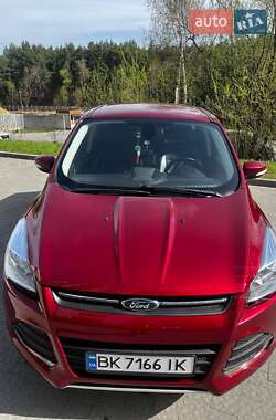 Позашляховик / Кросовер Ford Escape 2013 в 