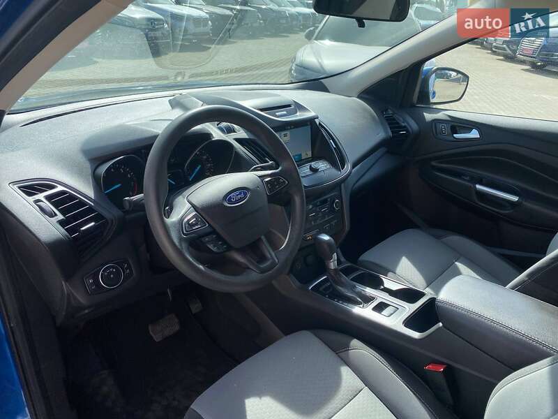 Позашляховик / Кросовер Ford Escape 2017 в Львові