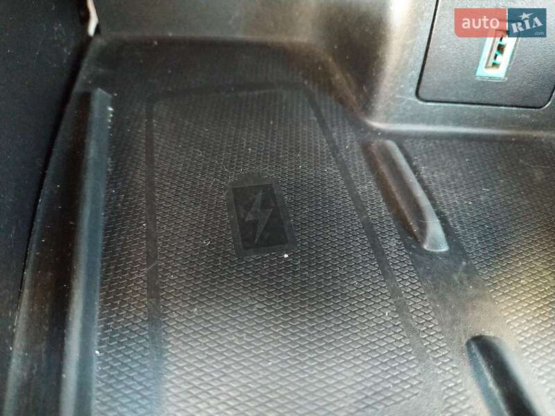 Внедорожник / Кроссовер Ford Escape 2020 в Киеве фото 54 Внедорожник / Кроссовер Ford Escape 2020 в Киеве