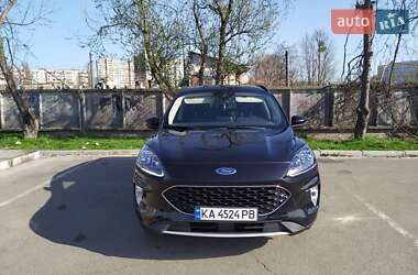 Внедорожник / Кроссовер Ford Escape 2020 в 