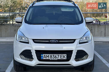 Внедорожник / Кроссовер Ford Escape 2014 в 