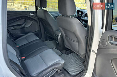 Внедорожник / Кроссовер Ford Escape 2014 в 