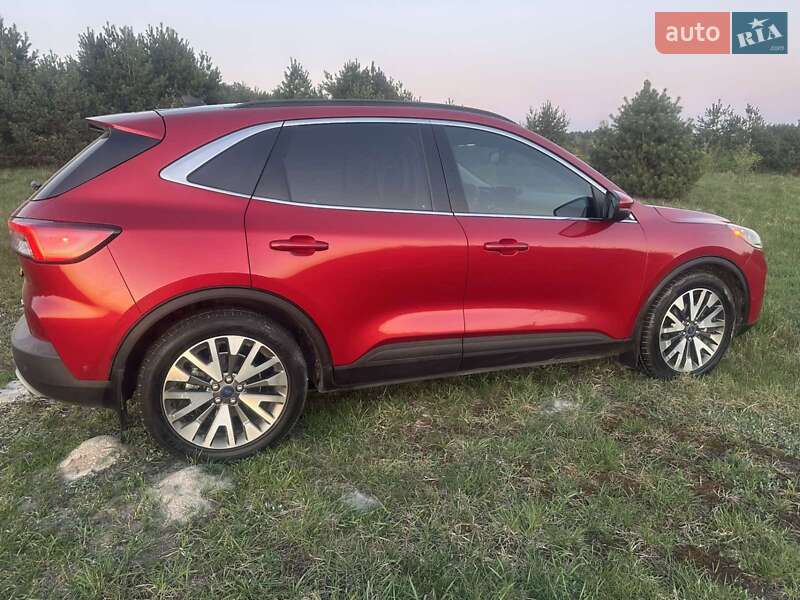 Внедорожник / Кроссовер Ford Escape 2020 в Львове