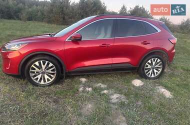 Позашляховик / Кросовер Ford Escape 2020 в Львові