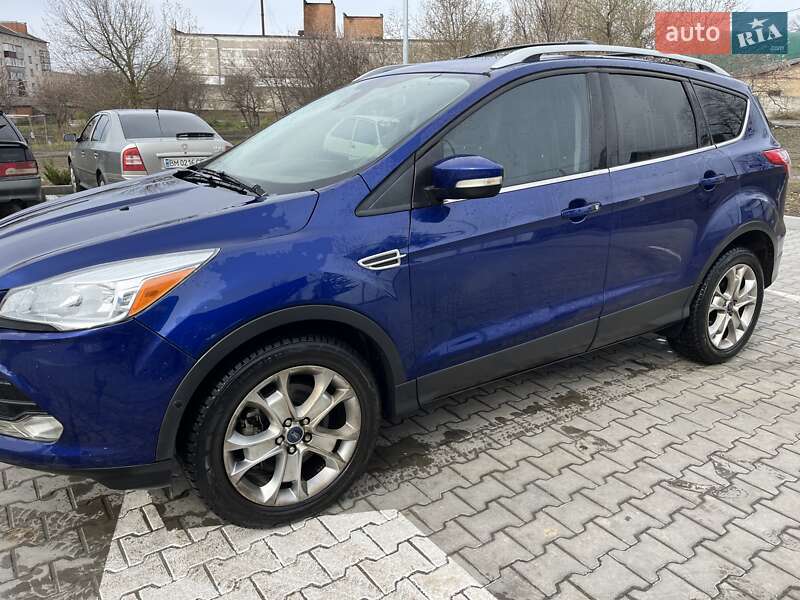 Внедорожник / Кроссовер Ford Escape 2013 в Ромнах