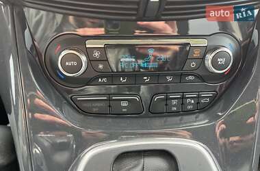 Внедорожник / Кроссовер Ford Escape 2013 в 