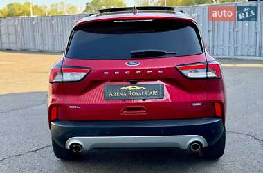 Внедорожник / Кроссовер Ford Escape 2022 в 