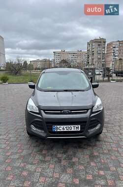 Внедорожник / Кроссовер Ford Escape 2015 в 