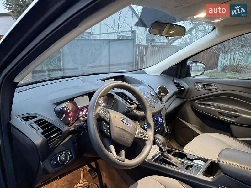 Внедорожник / Кроссовер Ford Escape 2018 в Кропивницком фото 8 Внедорожник / Кроссовер Ford Escape 2018 в Кропивницком
