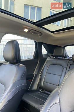 Позашляховик / Кросовер Ford Escape 2019 в 
