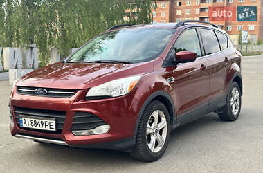 Позашляховик / Кросовер Ford Escape 2014 в 