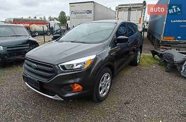 Позашляховик / Кросовер Ford Escape 2017 в 