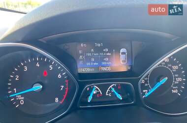 Внедорожник / Кроссовер Ford Escape 2018 в 