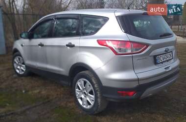Внедорожник / Кроссовер Ford Escape 2015 в 